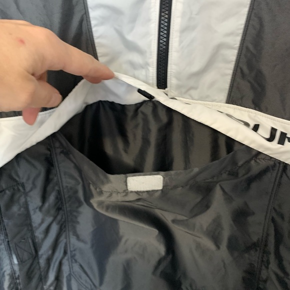 Under Armour Pursuit Subsurface Windbreaker Men’s Jacket - Picture 3 of 11